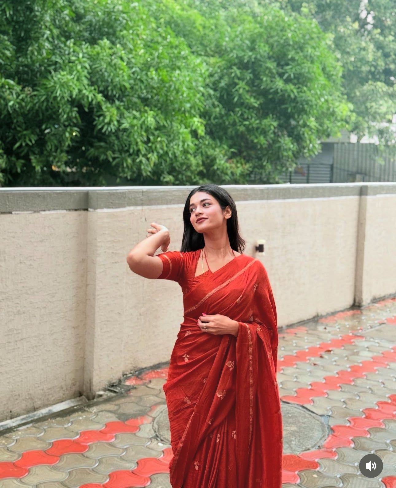 Chandrika Viscose Saree(Rust Orange)